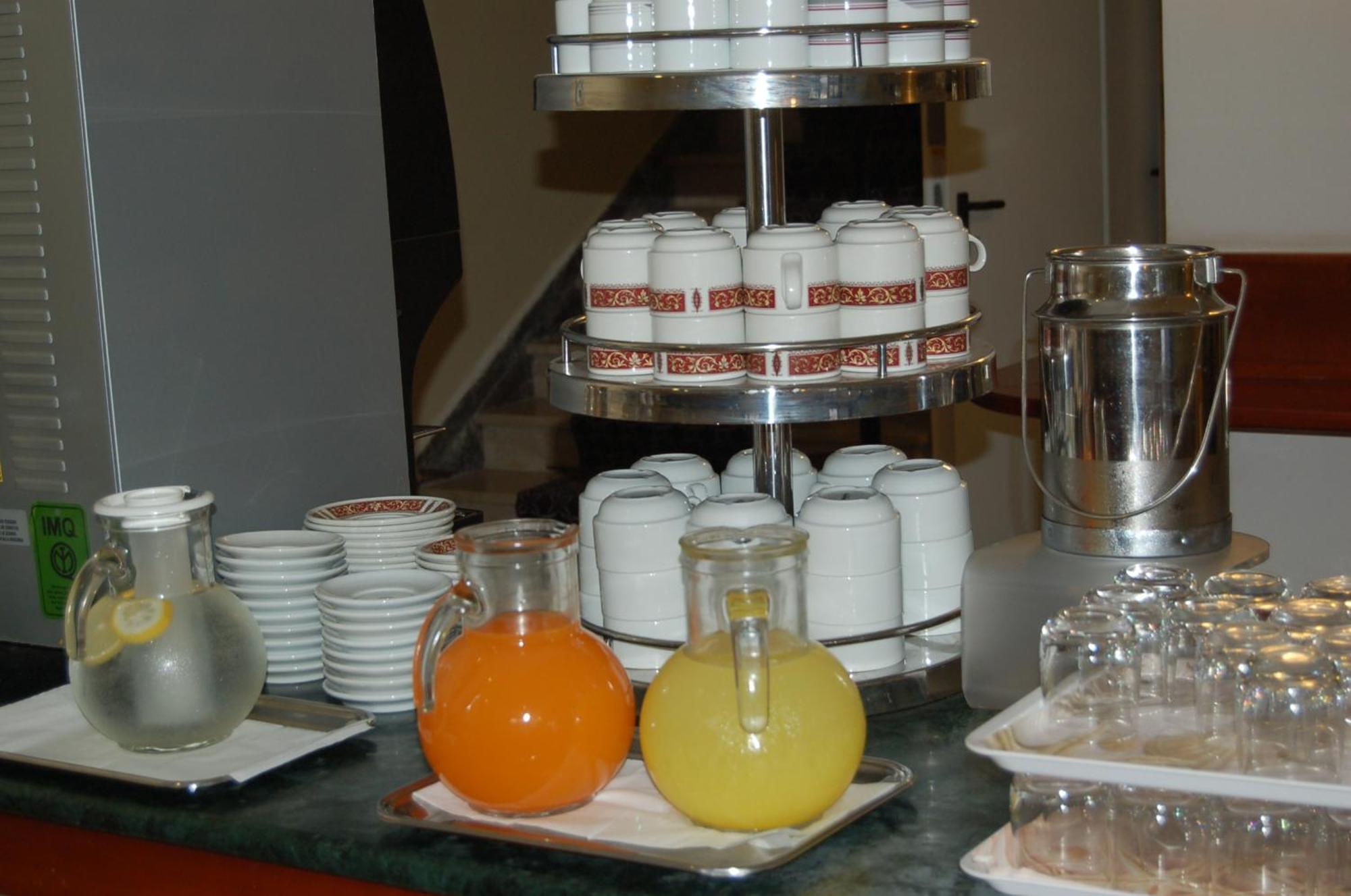 Hotel Brig Католика Екстериор снимка
