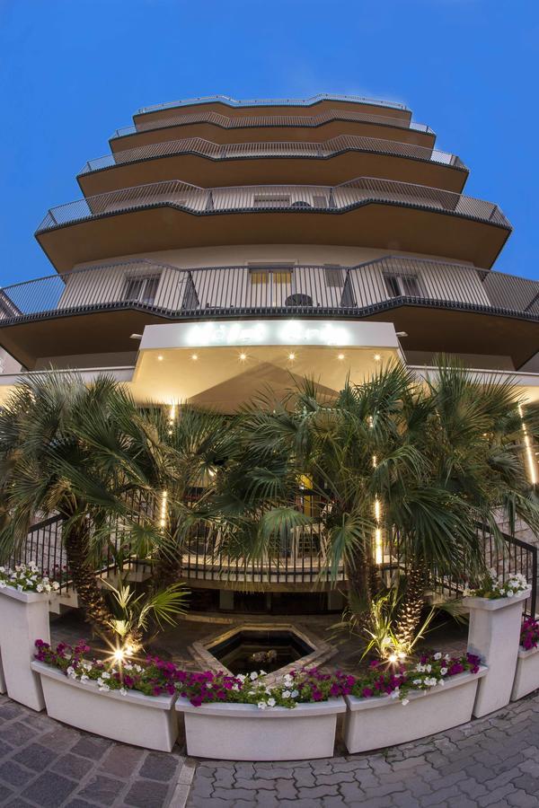 Hotel Brig Католика Екстериор снимка