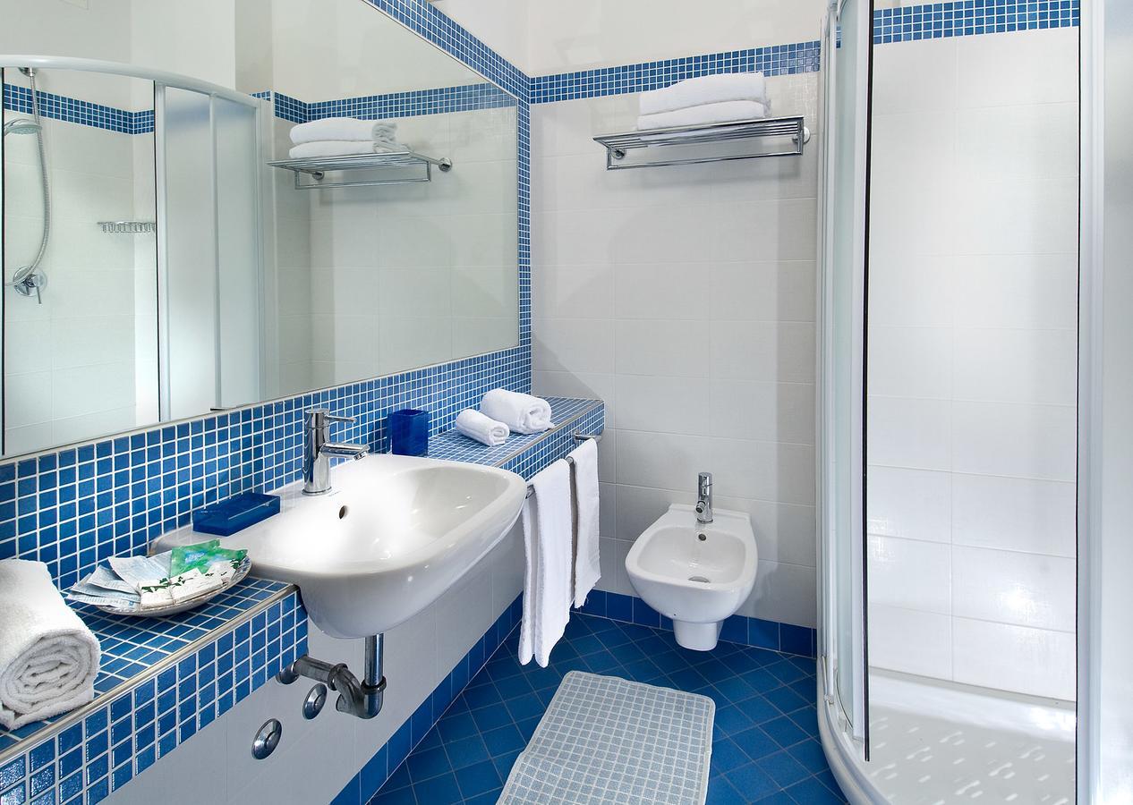 Hotel Brig Католика Екстериор снимка